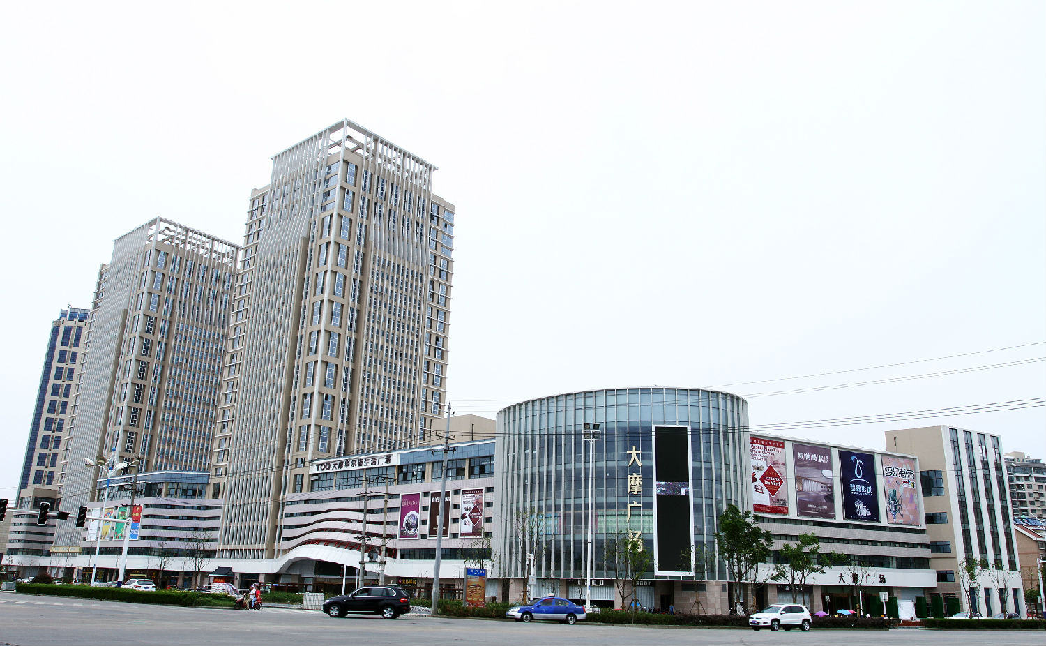 大摩華爾街廣(guǎng)場(chǎng)